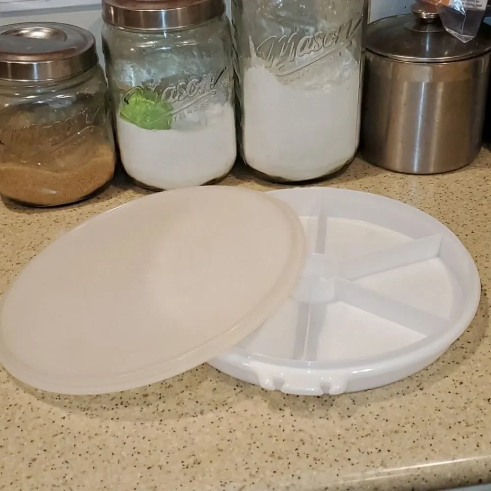 Vtg Tupperware Snack Tray